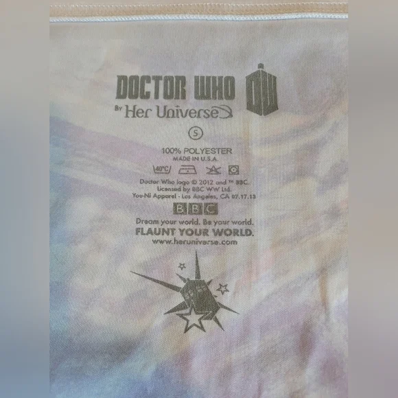 Her Universe "Doctor Who" Starry Night Exploding Tardis mini skirt in small - Picture 3 of 4